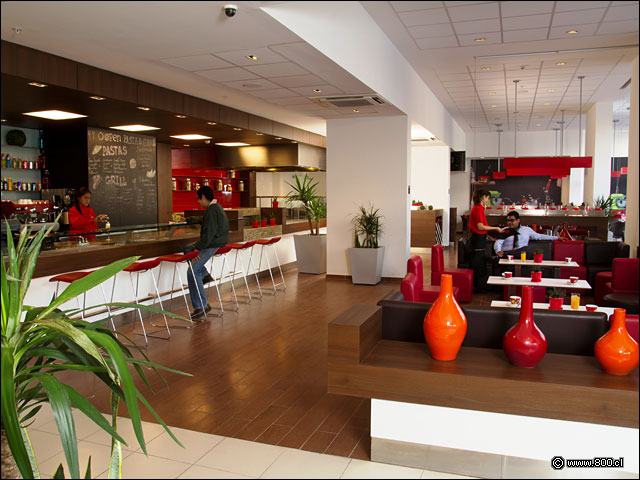 Restaurante del Hotel  Hotel Ibis Santiago - Manquehue FotosdelLugar